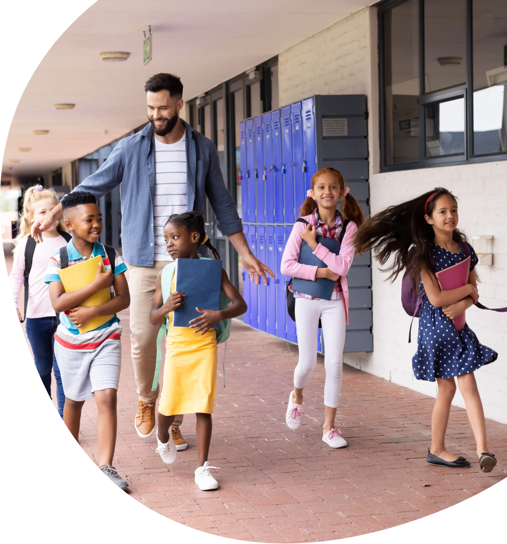 Frame (23) Frame (23)